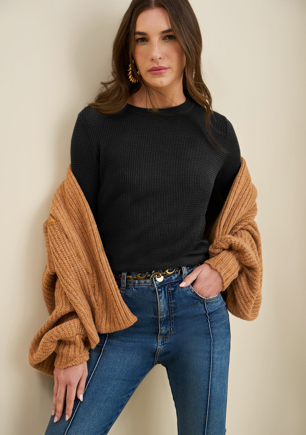 Blusa Ajustada Escote Redondo Mangas Cortas