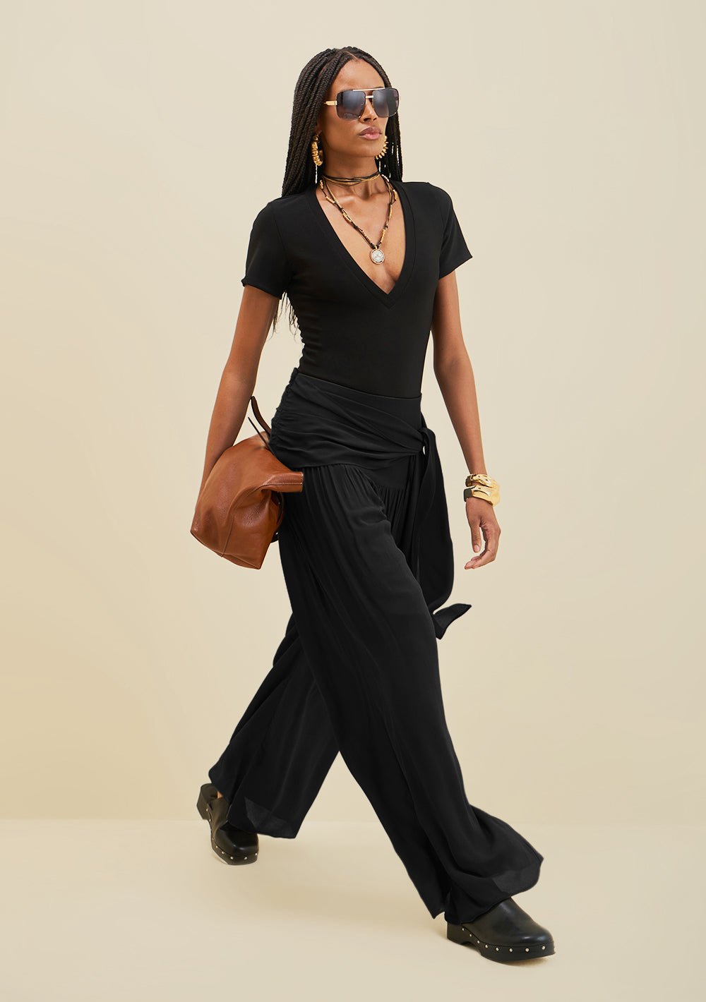 Body Escote En V Mangas Cortas