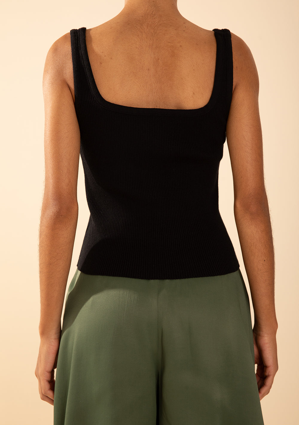 Camisilla Ajustada Escote Cuadrado