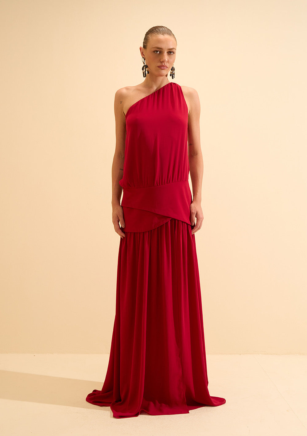 Vestido Largo Suelto Un Hombro Sin Mangas