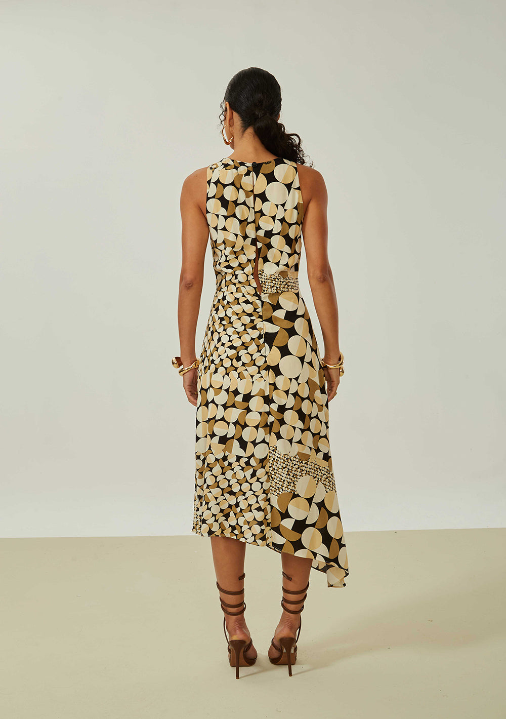 Vestido Suelto Escote Redondo Sin Mangas Midi