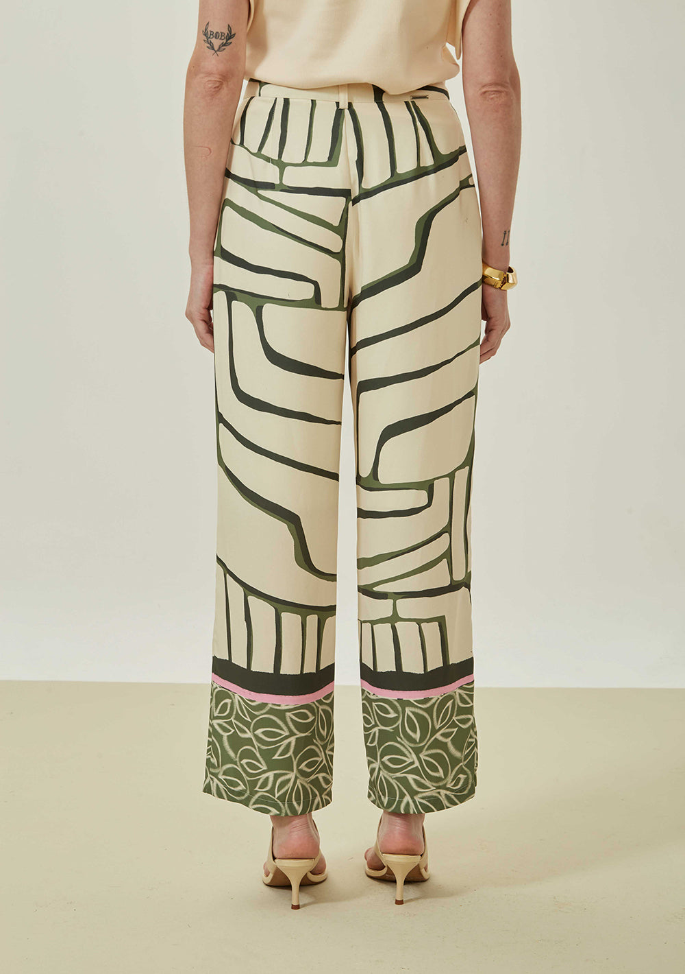 Pantalón Recto Tiro Alto