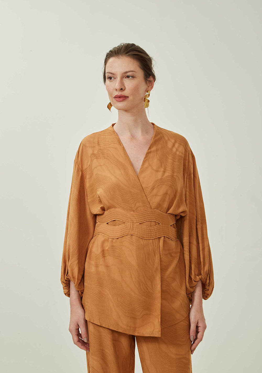 Kimono Suelto Mangas Largas