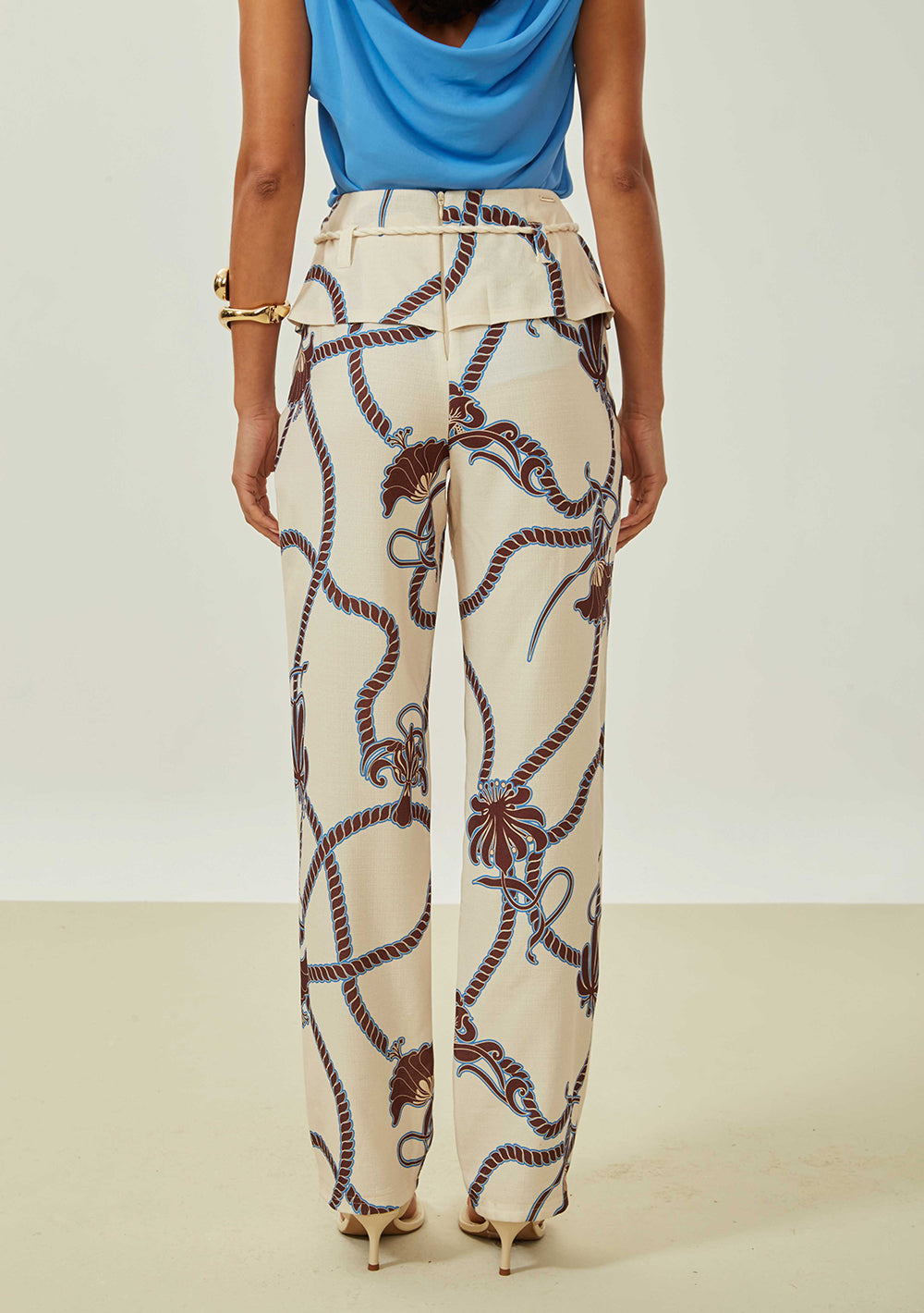 Pantalón Recto Tiro Alto