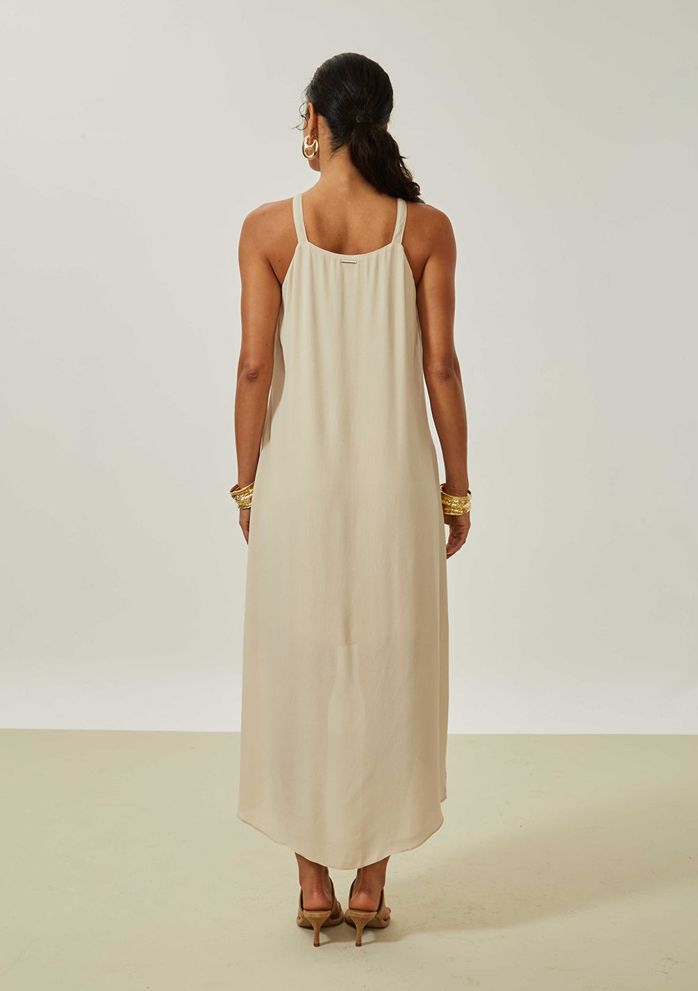 Vestido Suelto Escote Transversal
