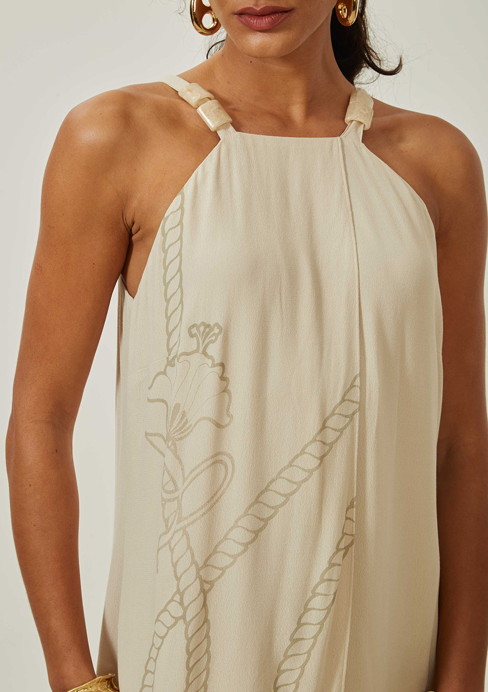 Vestido Suelto Escote Transversal