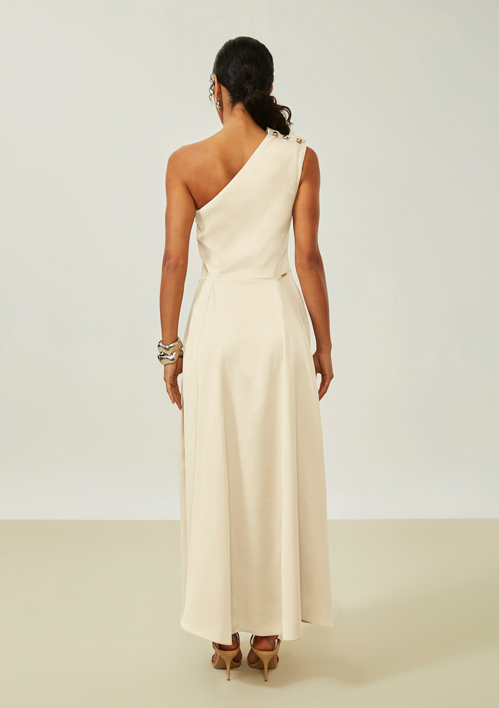 Vestido Ajustado De Un Hombro