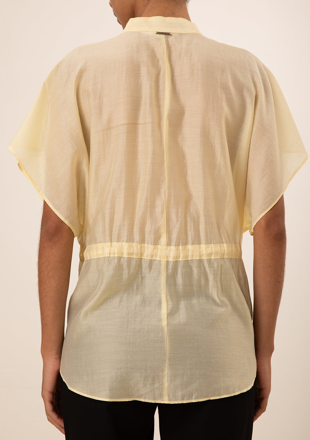 Blusa Suelta Cuello Mao Mangas Cortas