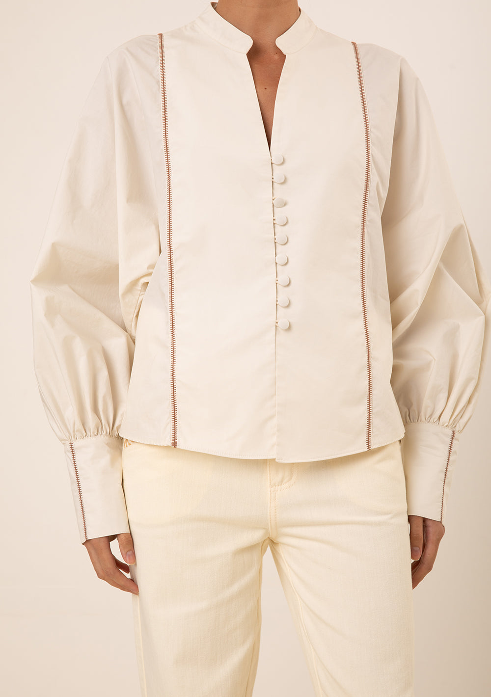 Camisa Suelta Escote En V Mangas Largas
