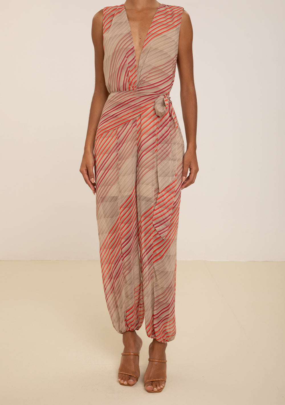 Enterizo Largo Suelto Escote En V Sin Mangas