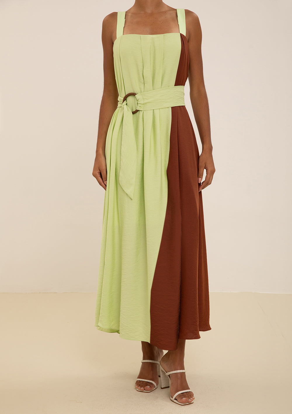 Vestido Largo Suelto Escote Recto Con Tirantes