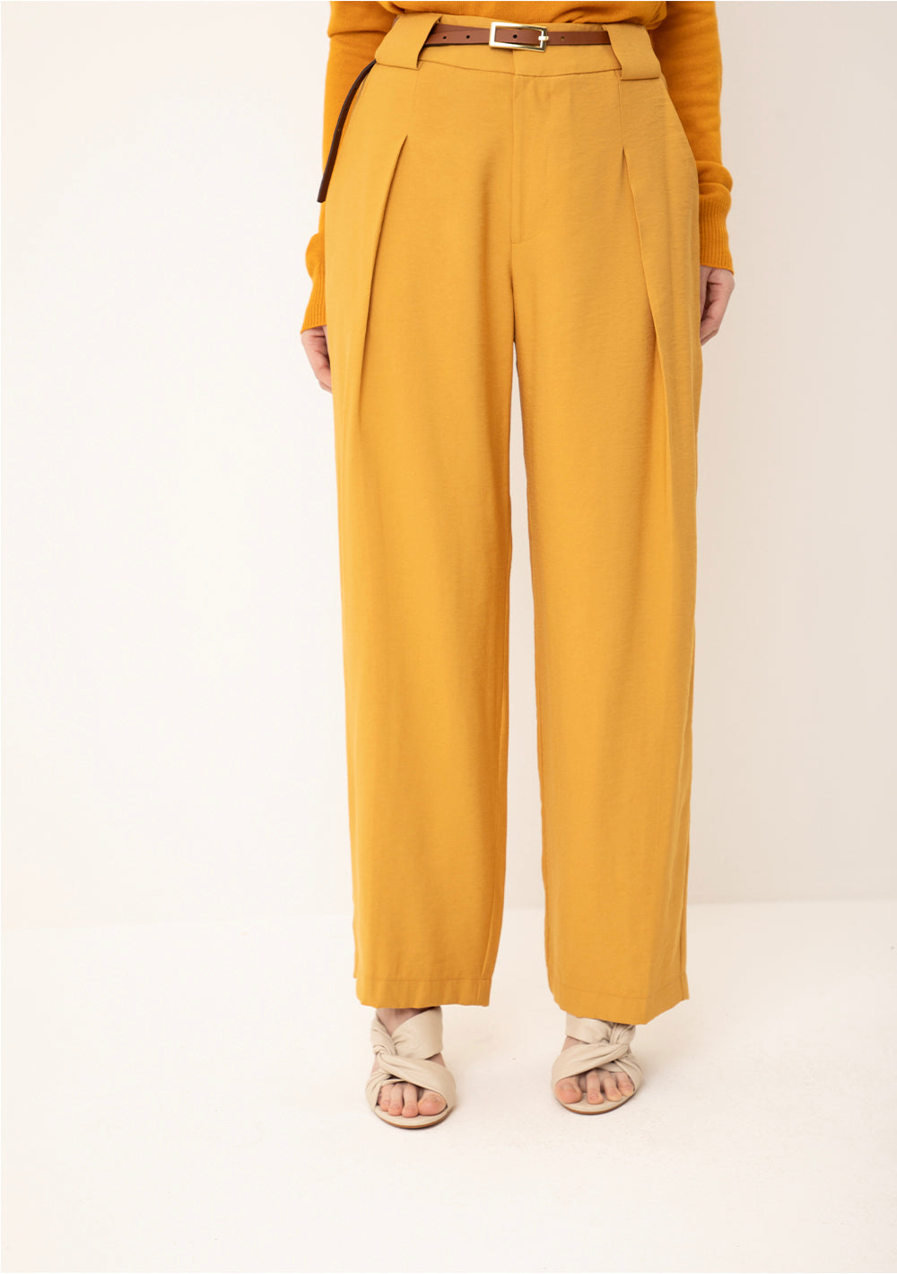 Pantalón Recto Tiro Alto