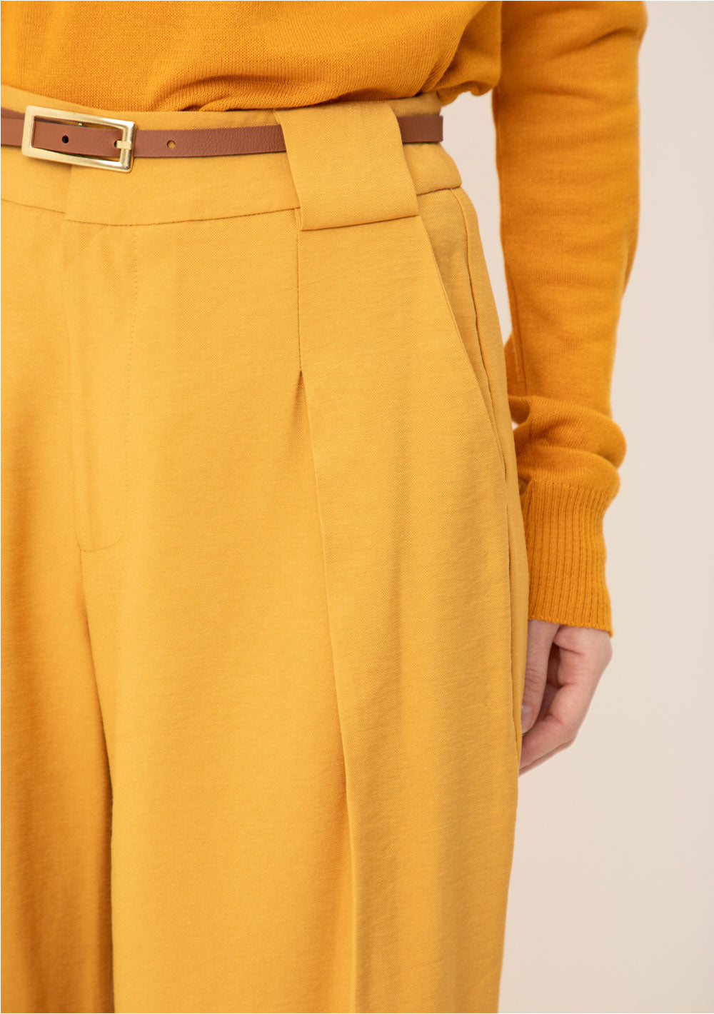Pantalón Recto Tiro Alto