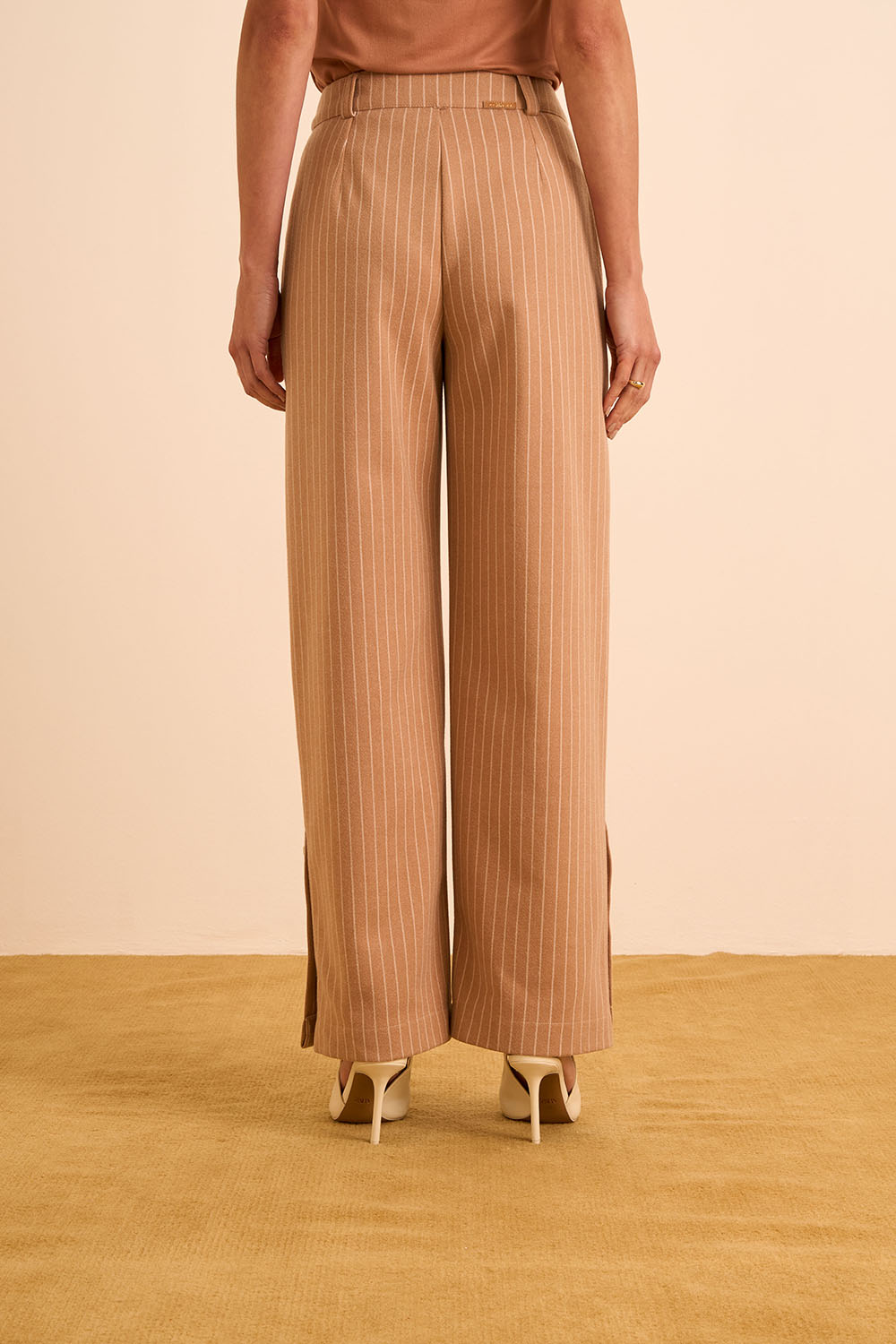 Pantalón Recto Tiro Alto