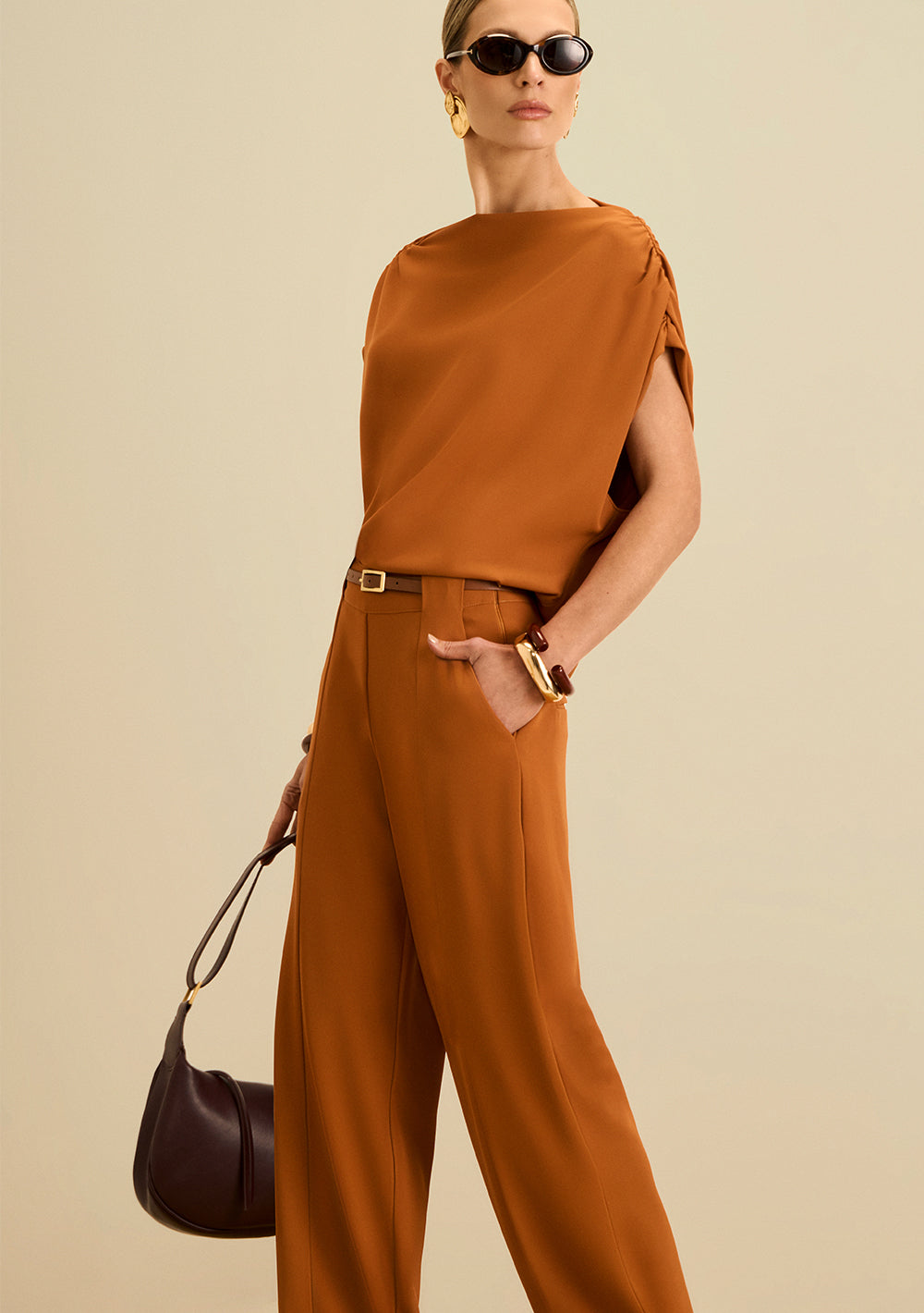 Blusa Suelta Escote Barco Mangas Cortas