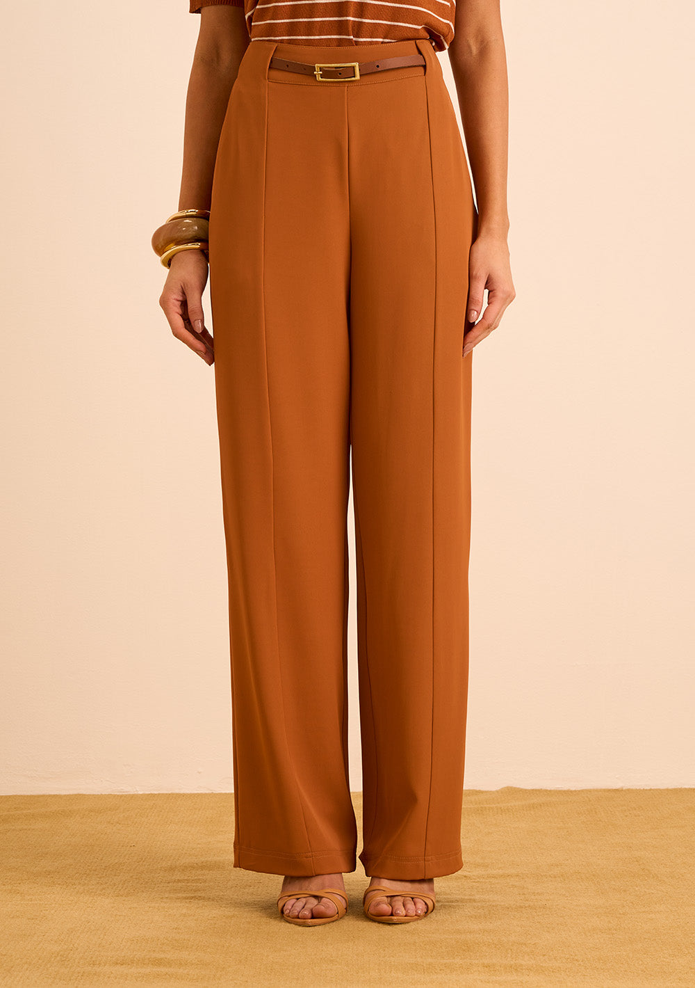 Pantalón Recto Tiro Alto