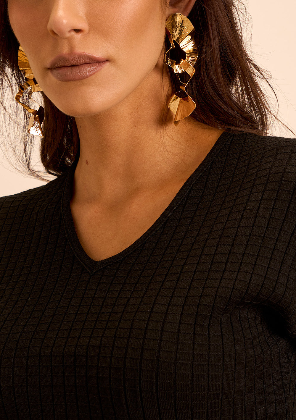 Blusa Ajustada Escote en V Mangas Cortas