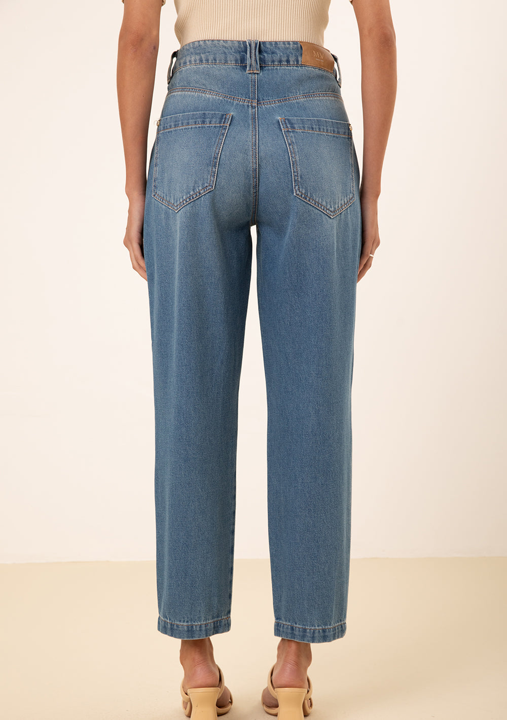 Pantalón Carrot Fit Tiro Alto
