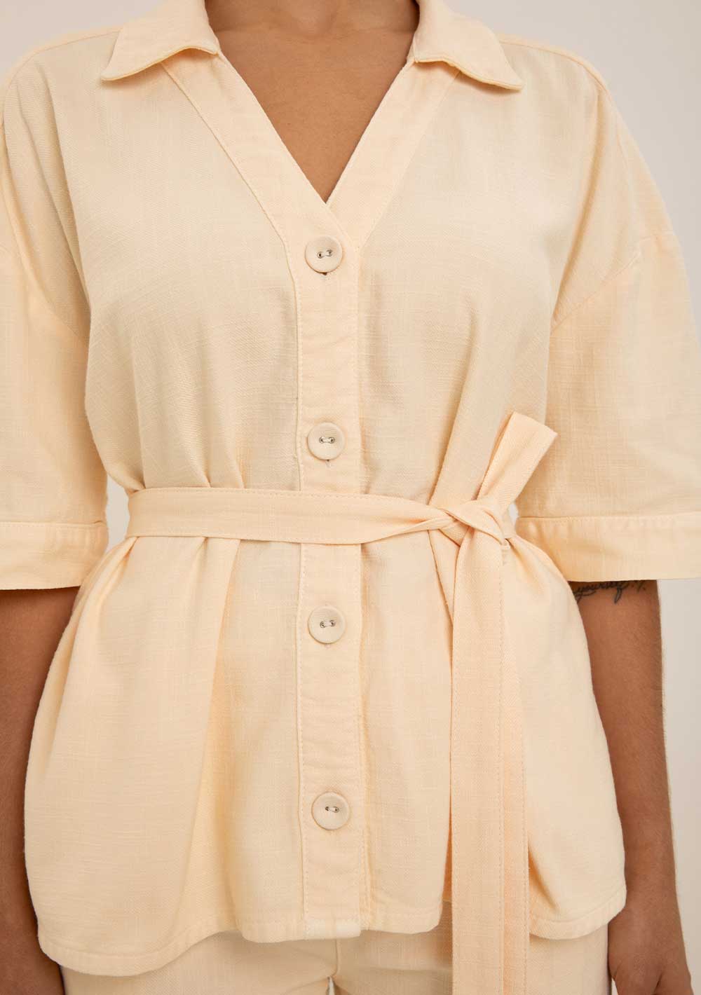 Camisa Suelta Polo Mangas Cortas