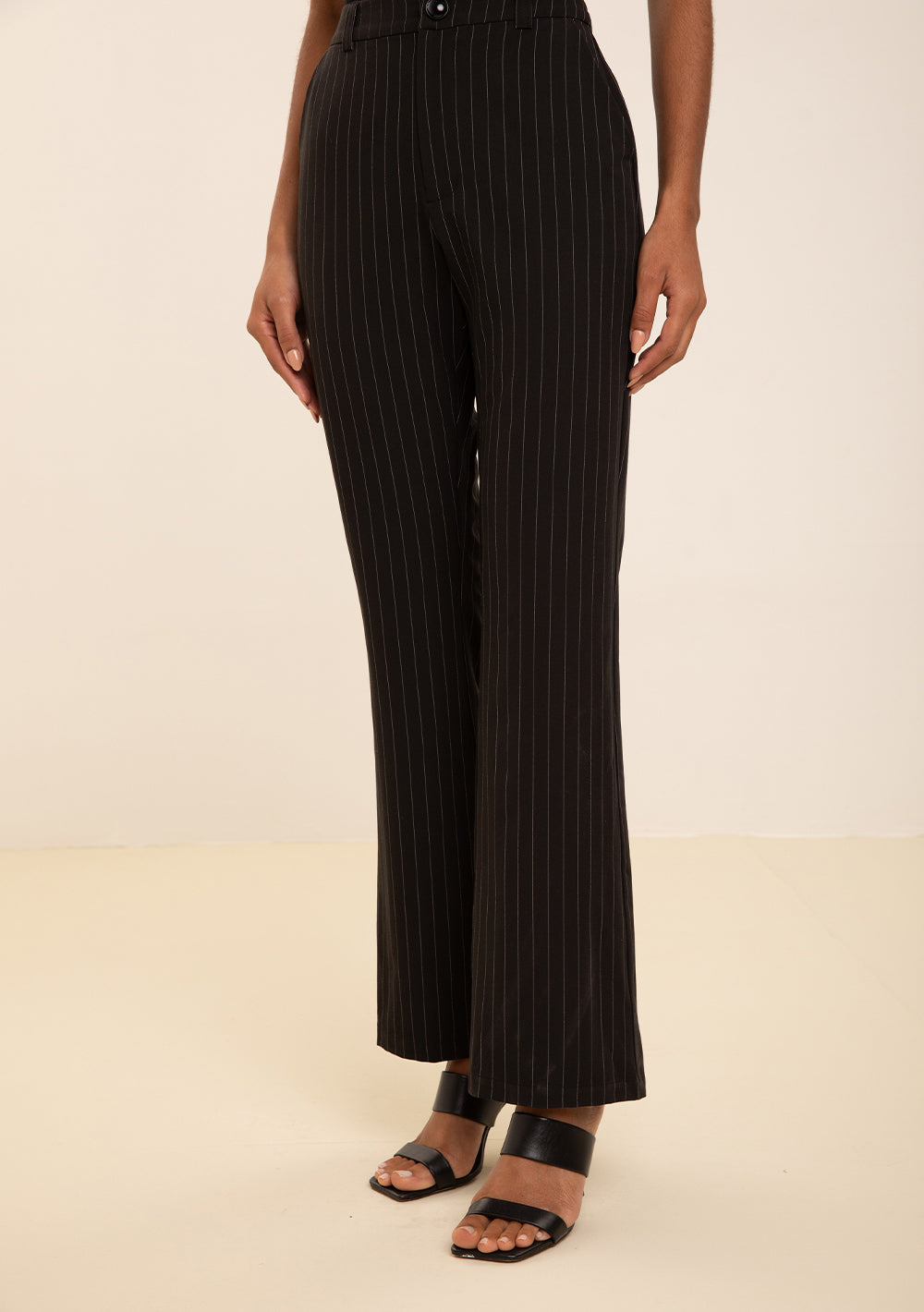 Pantalón Boot Cut Tiro Alto