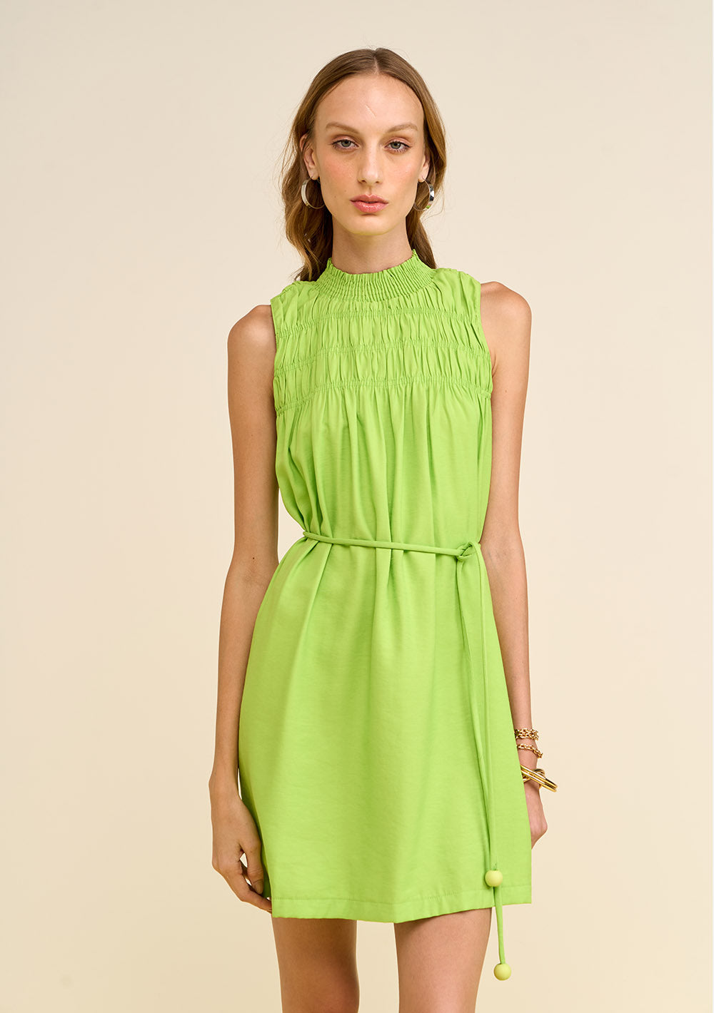Vestido Suelto Cuello Alto Sin Mangas Corto