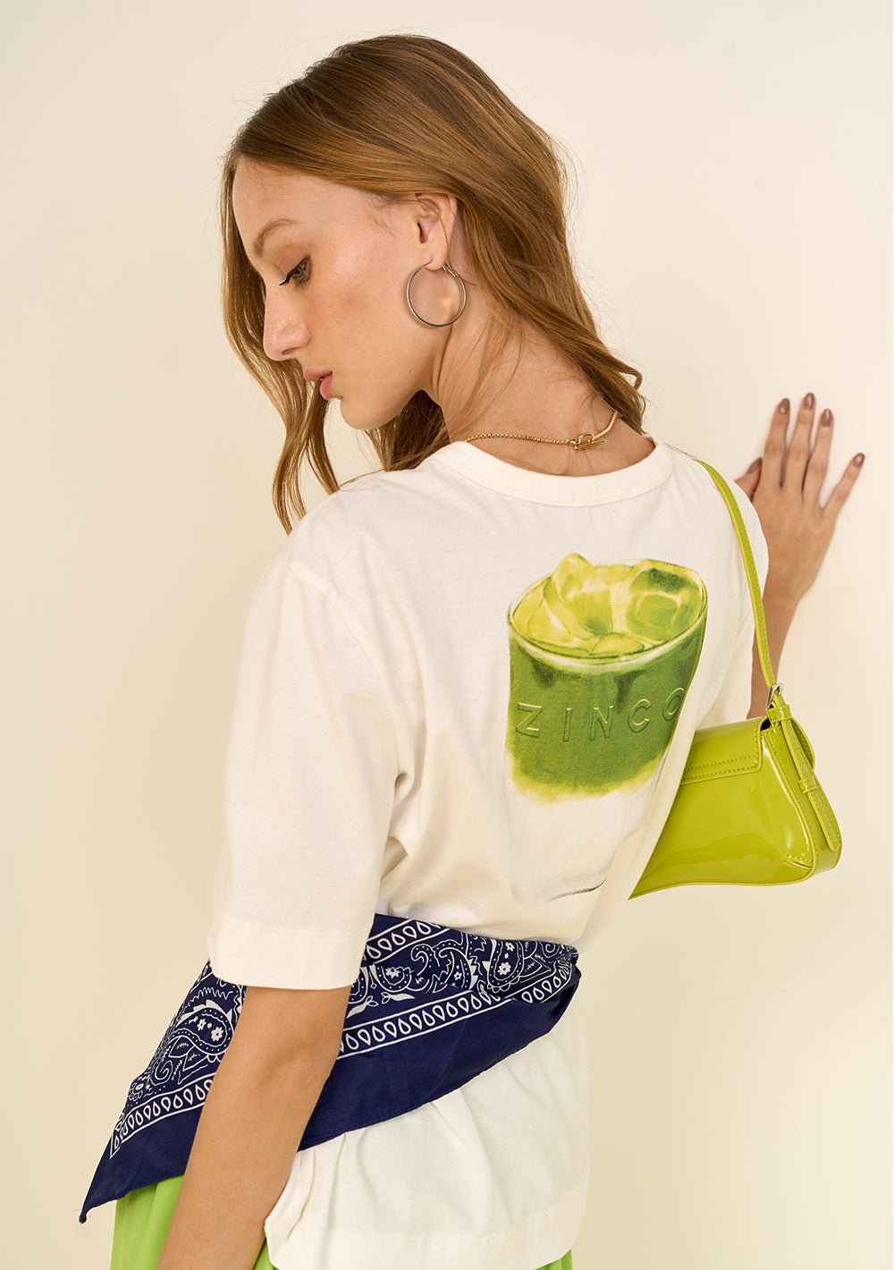 T-Shirt Suelta Escote Redondo Mangas Cortas