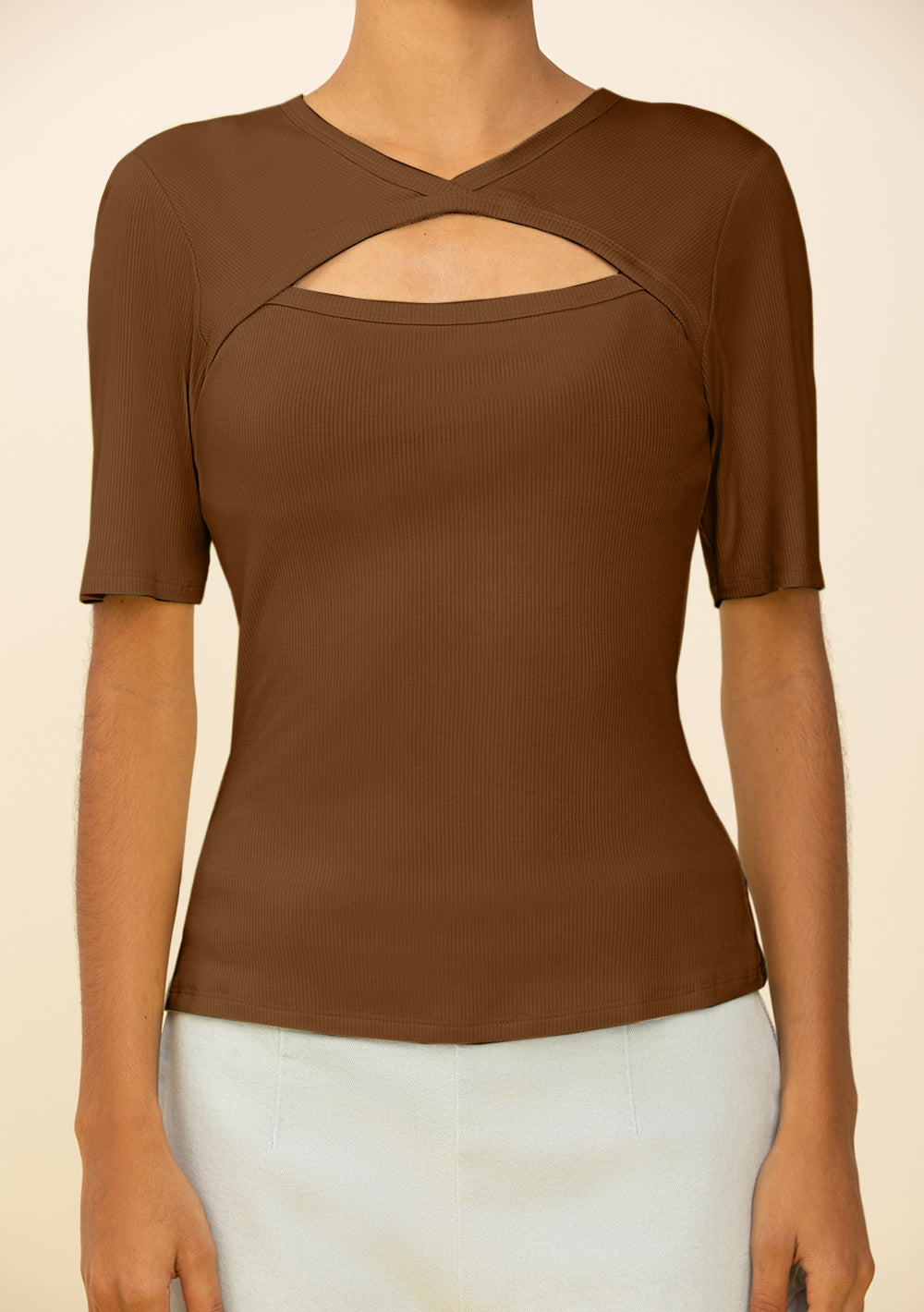 Blusa Ajustada Escote Redondo Mangas Cortas