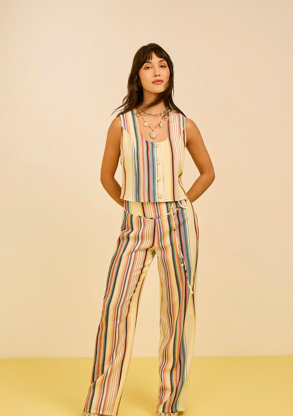 Pantalón Recto Tiro Medio