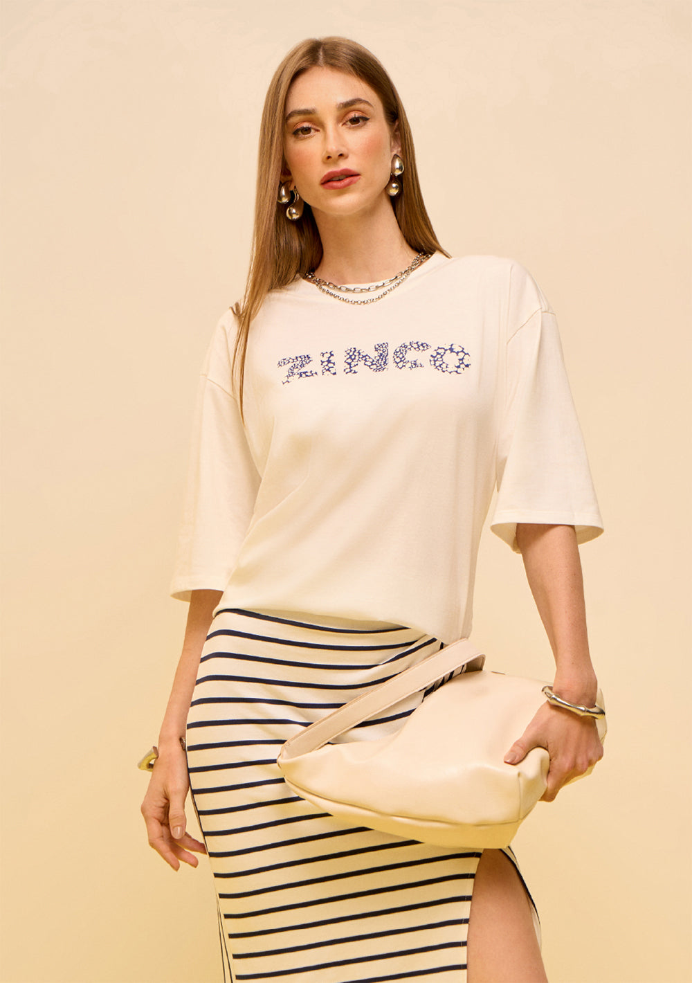 T-Shirt Suelta Escote Redondo Mangas Cortas