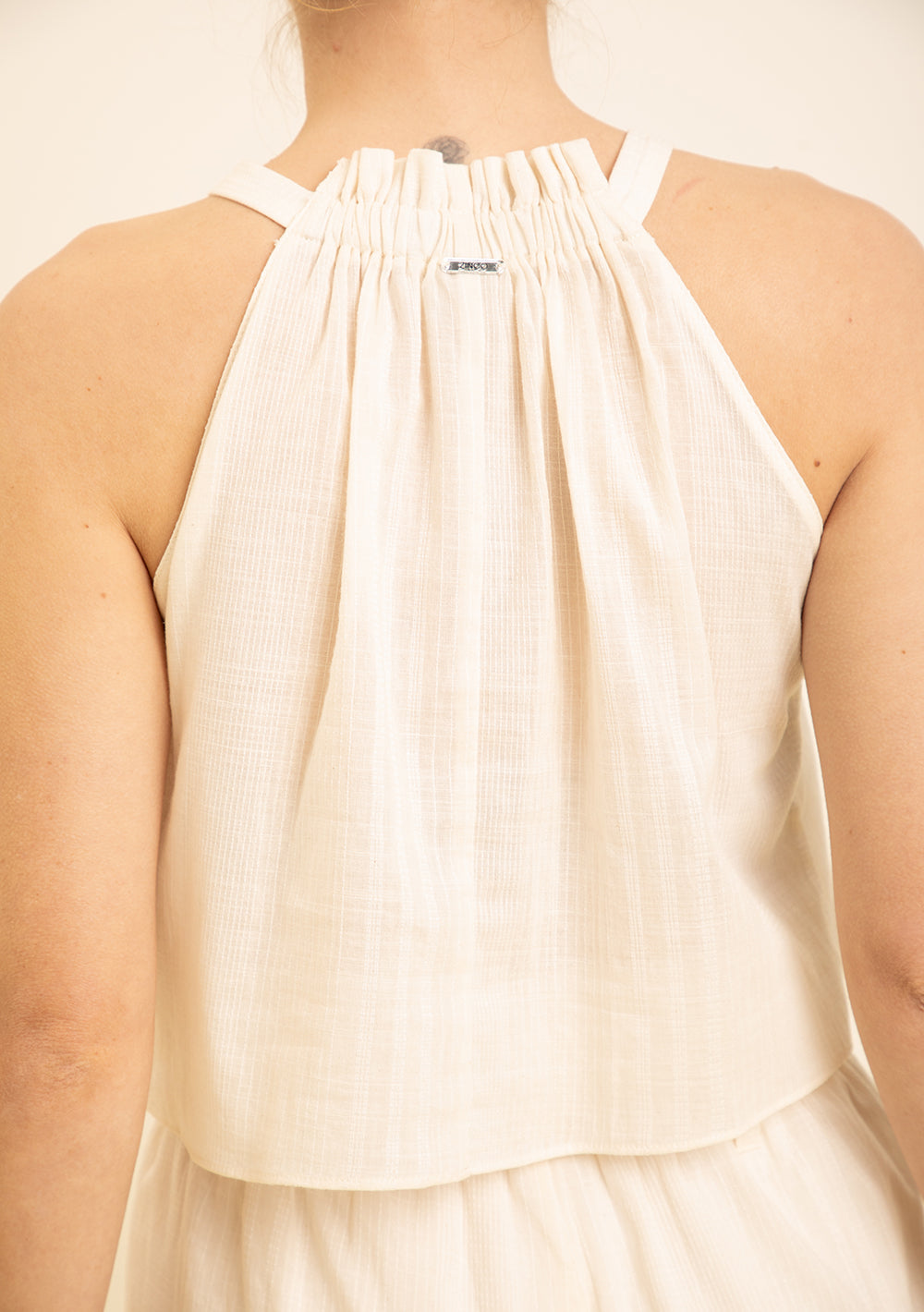 Top Escote Redondo Con tirantes