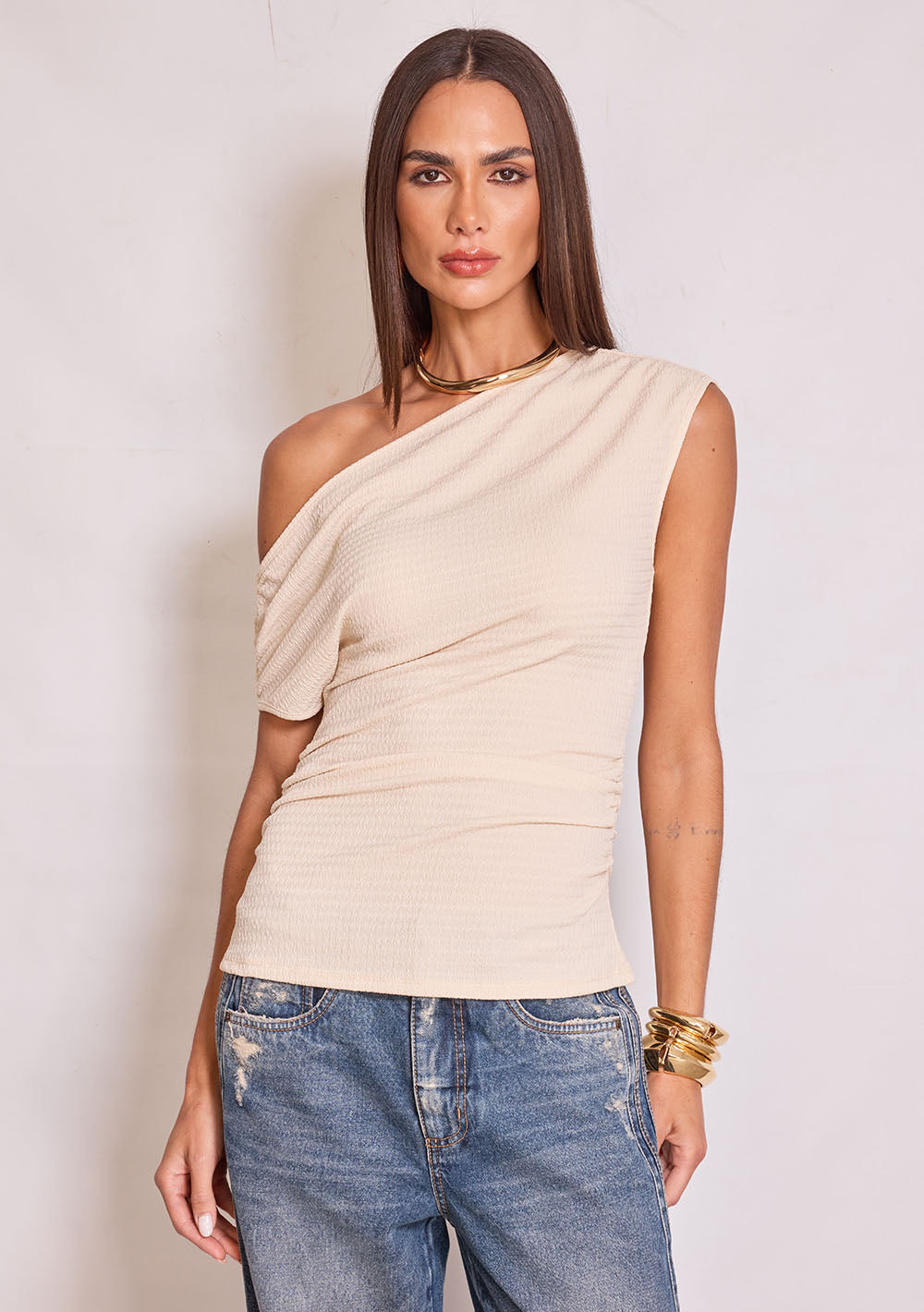 Blusa Ajustada Cuello Redondo sin Tirantes