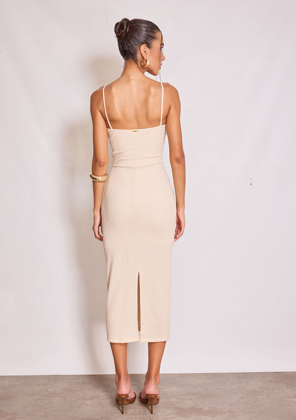 Vestido Midi Ajustado de Tirantes Escote Recto
