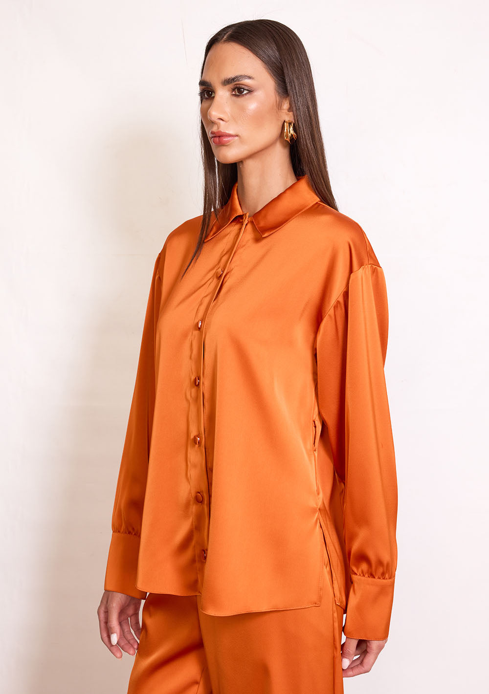 Camisa Oversized Larga Cuello Tradicional Mangas Largas