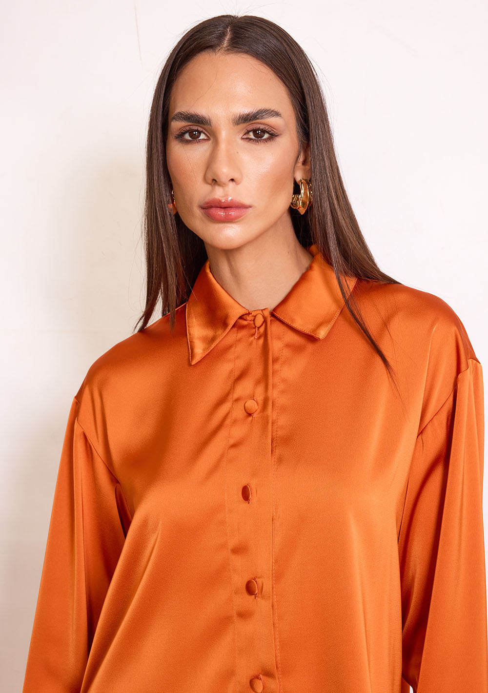 Camisa Oversized Larga Cuello Tradicional Mangas Largas
