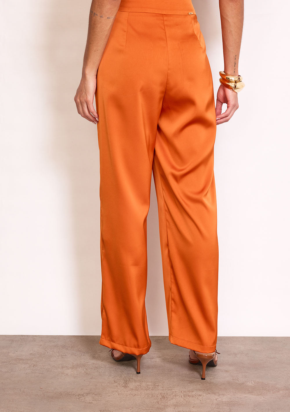 Pantalón Recto Tiro Alto