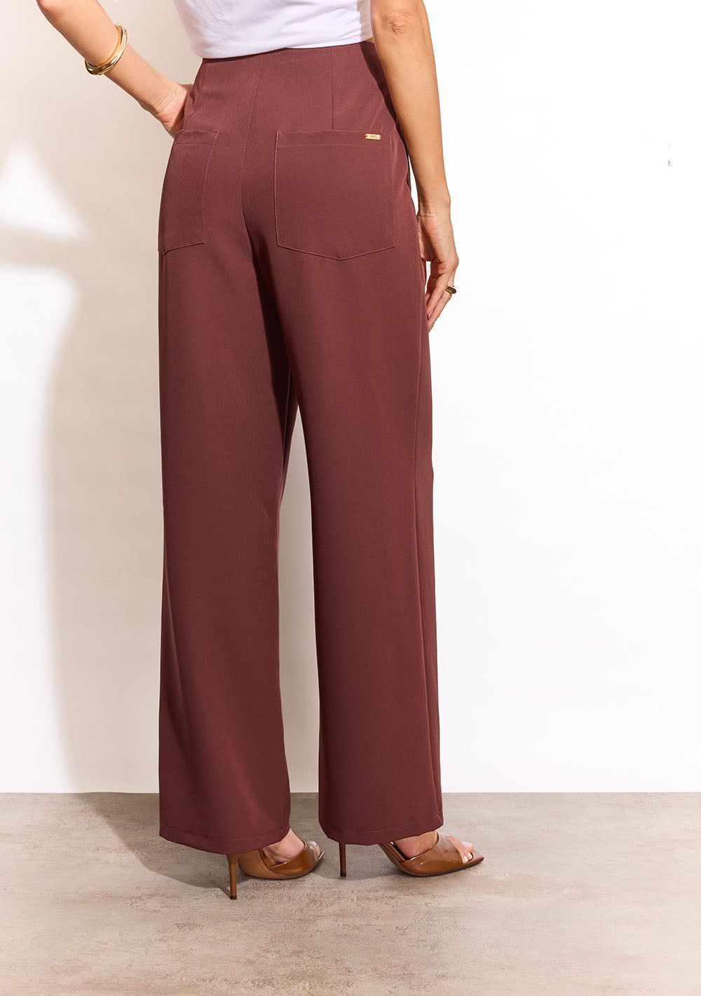 Pantalón Recto Tiro Alto