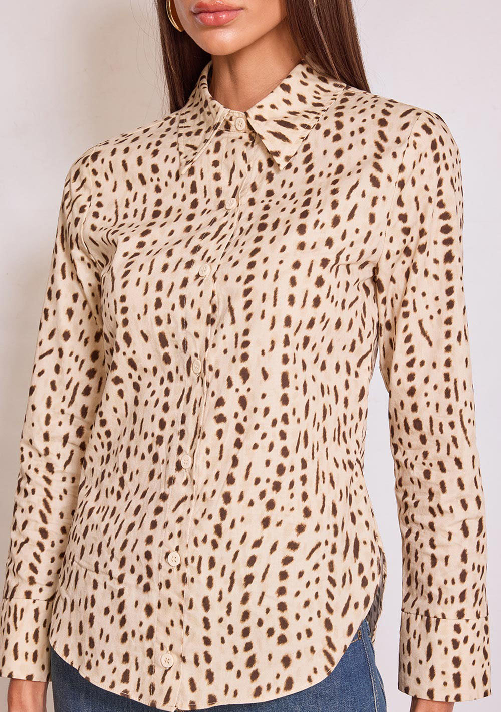 Camisa Suelta Cuello Tradicional Mangas Largas