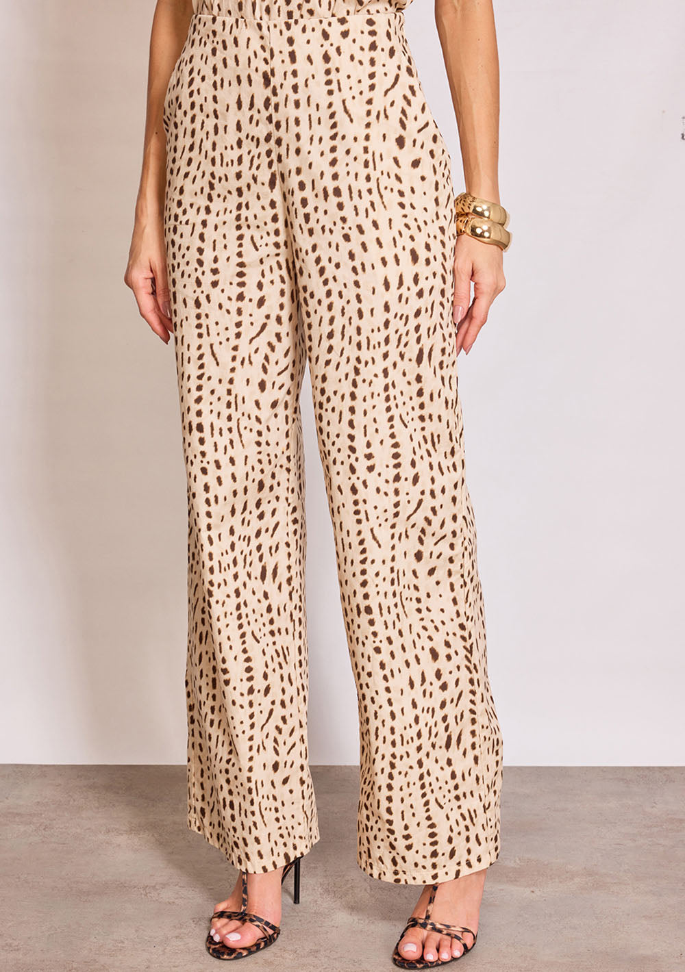 Pantalón Recto Tiro Alto