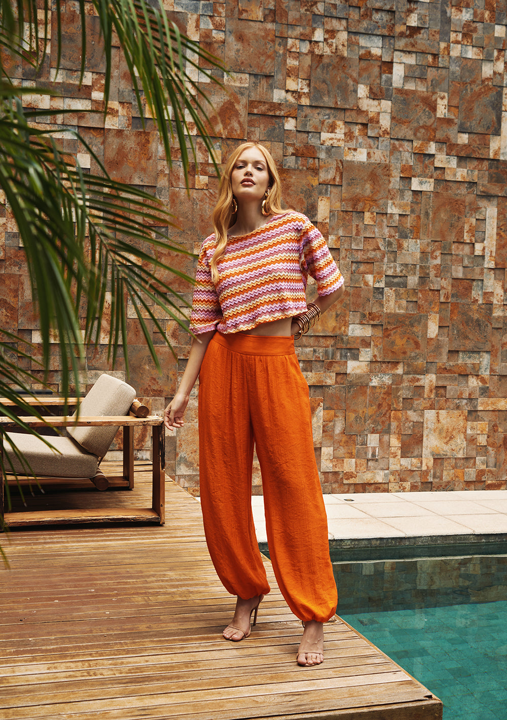 Blusa Cropped Suelta Escote Barco Mangas Cortas