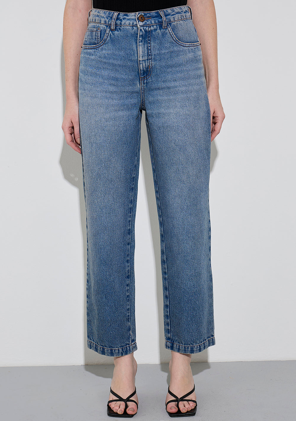 Pantalón Jeans Recto Tiro Alto