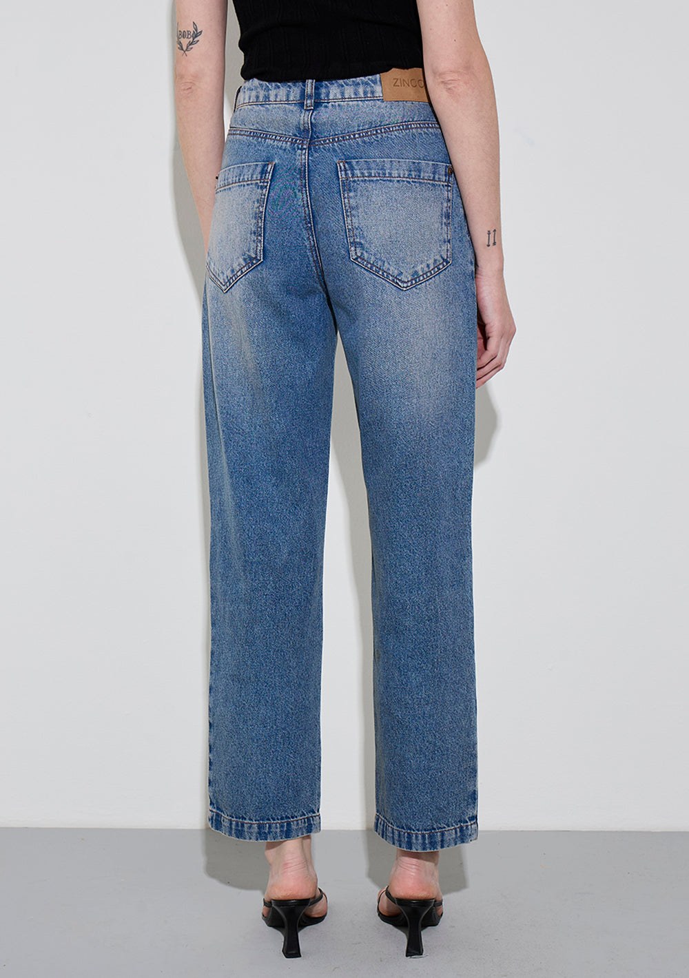 Pantalón Jeans Recto Tiro Alto