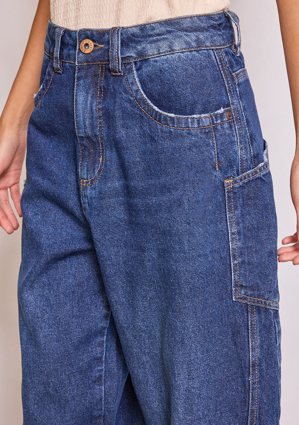 Jeans Carrot Tiro Alto