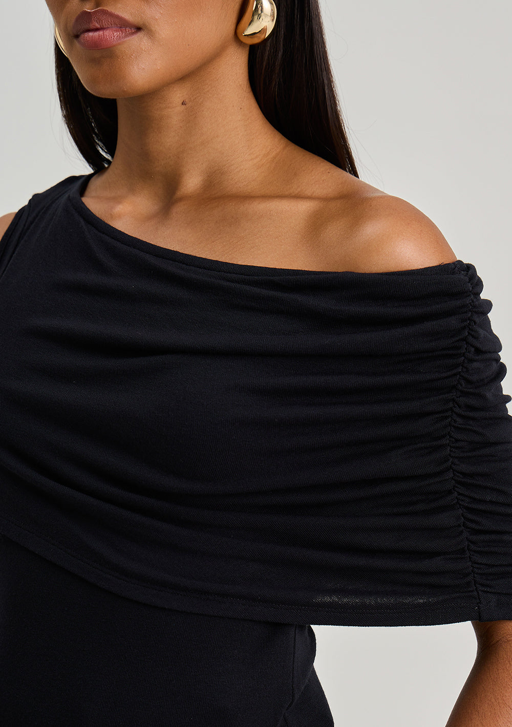 Blusa Al Cuerpo De Un Hombro Mangas Cortas