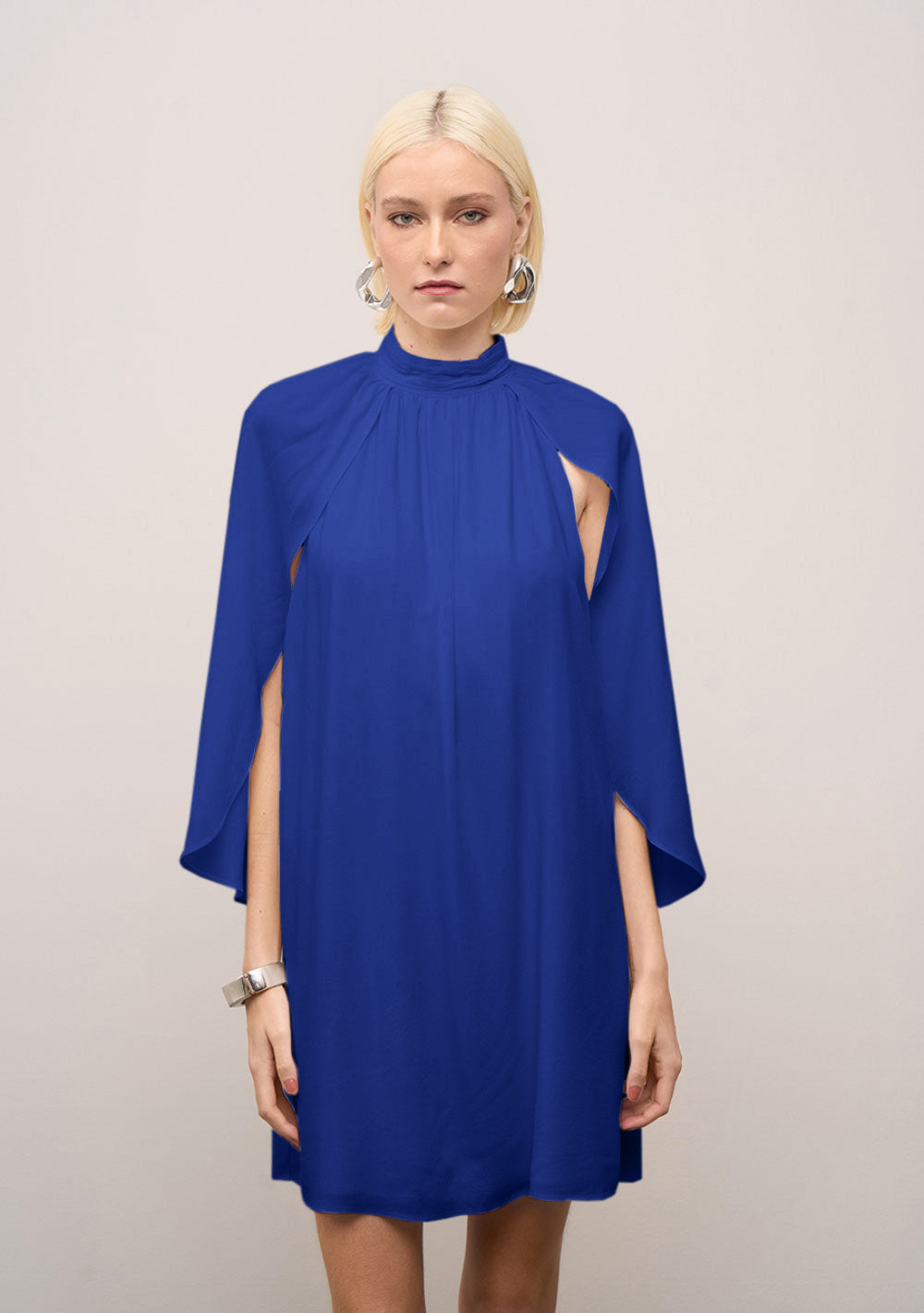 Vestido Suelto Cuello Alto Sin Mangas Corto