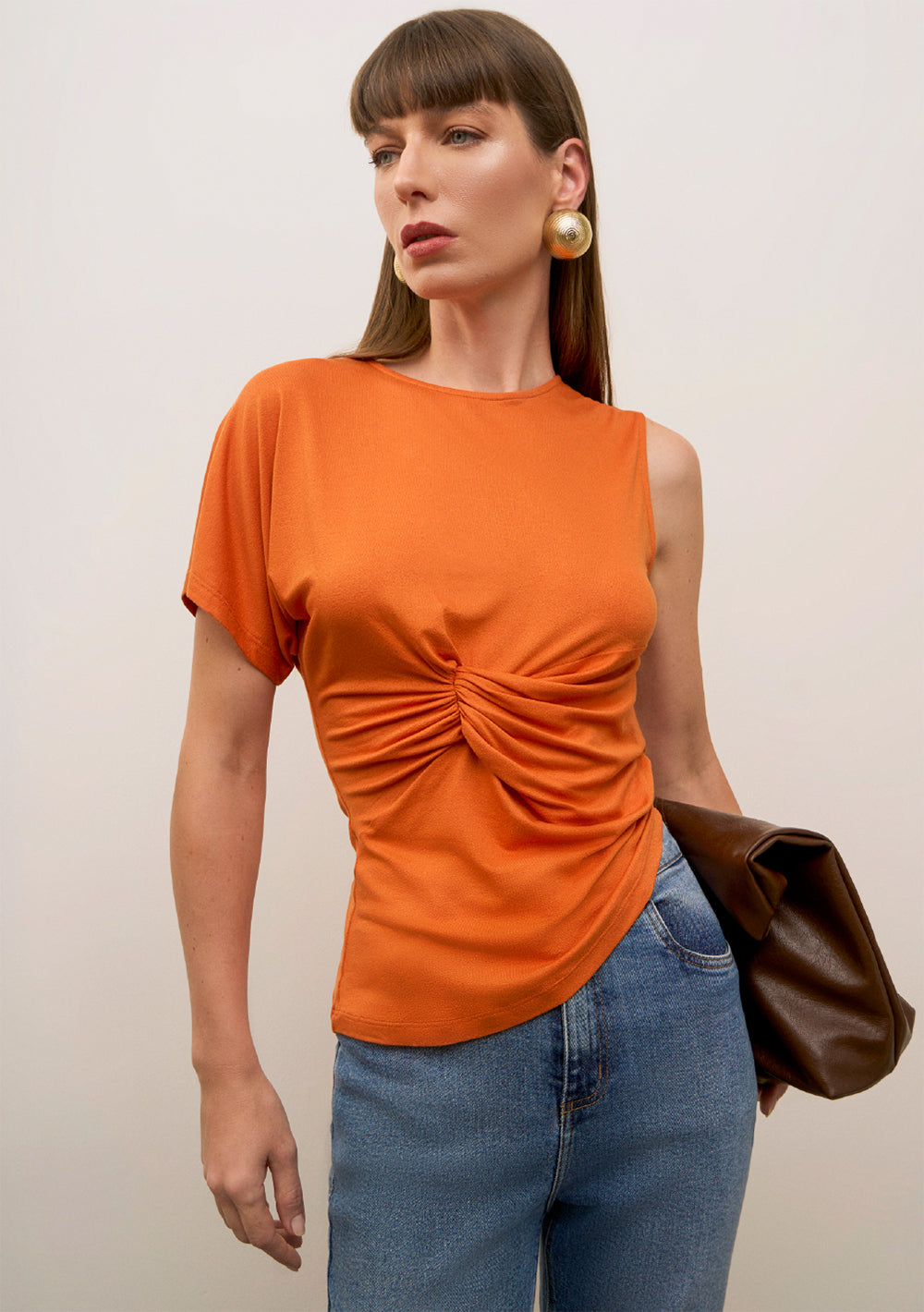 Blusa Ajustada Escote Redondo Mangas Cortas