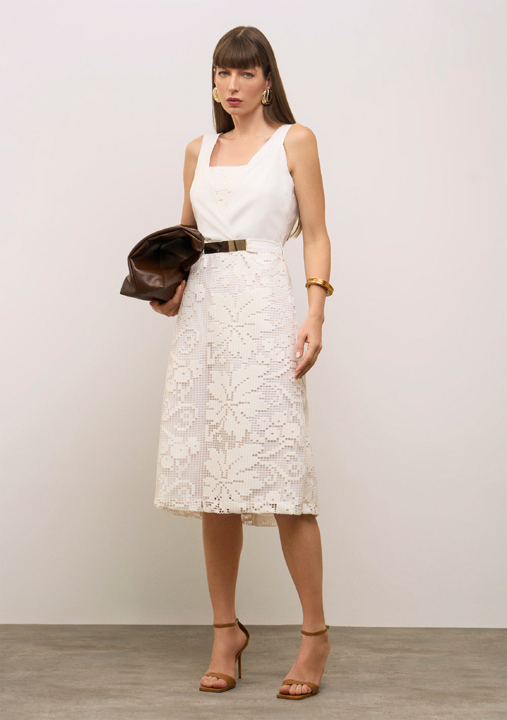 Vestido Suelto Escote En V Con Tirantes Midi