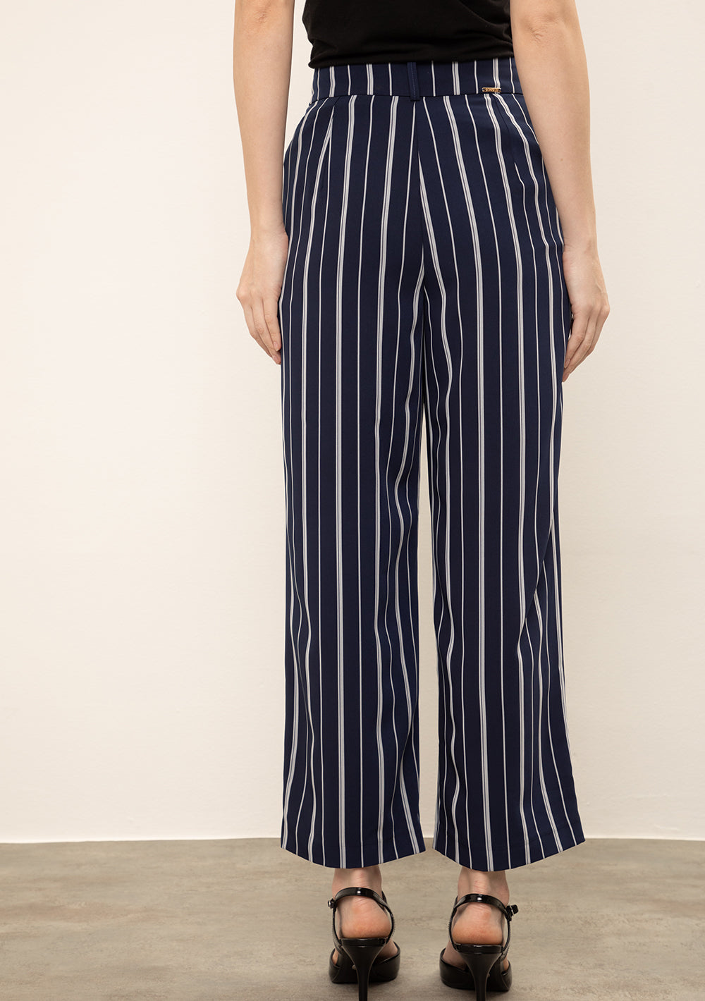 Pantalón Recto Tiro Alto