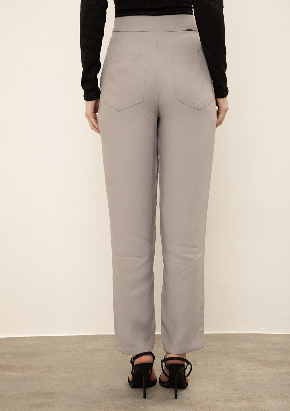 Pantalón Recto Tiro Alto