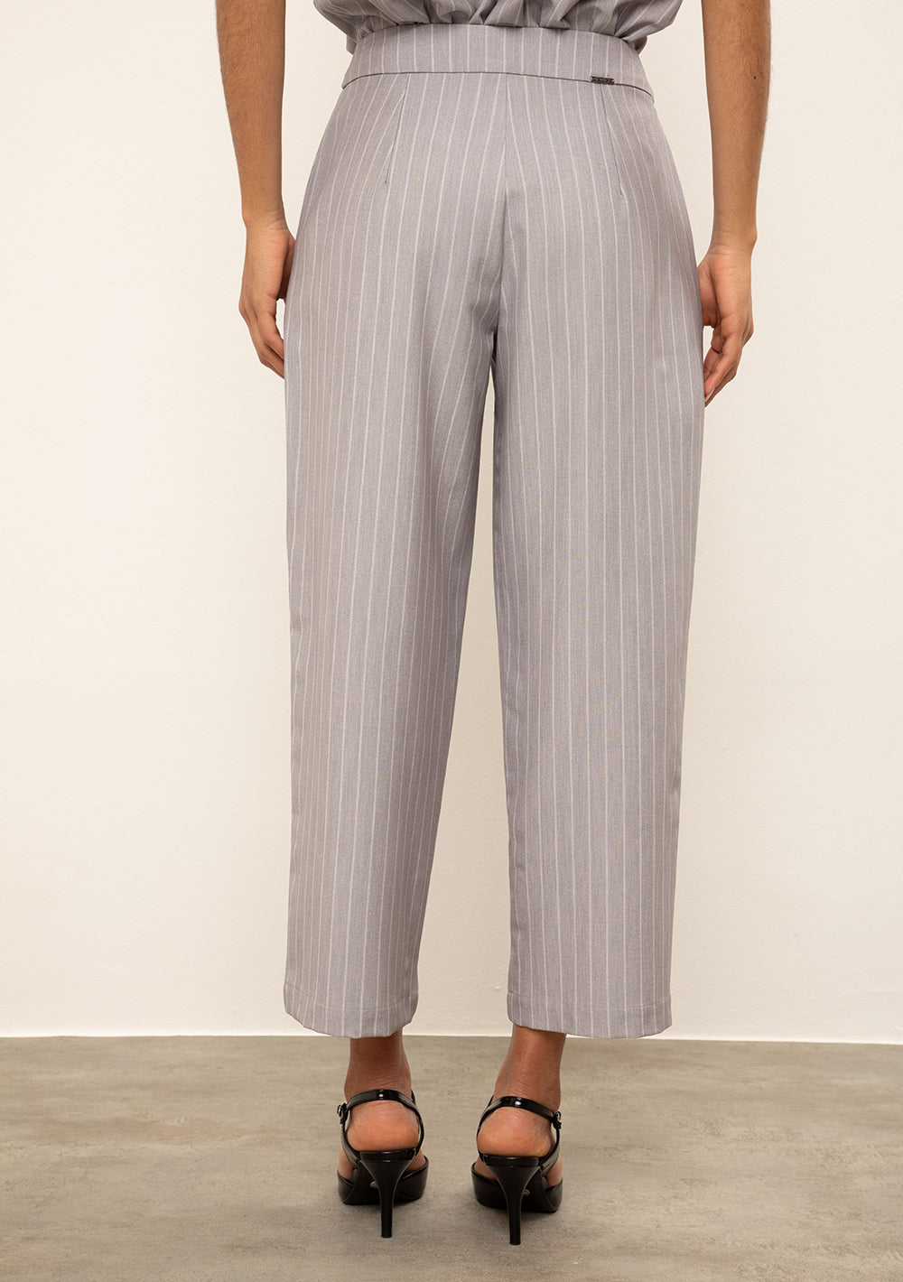 Pantalón Recto Tiro Alto