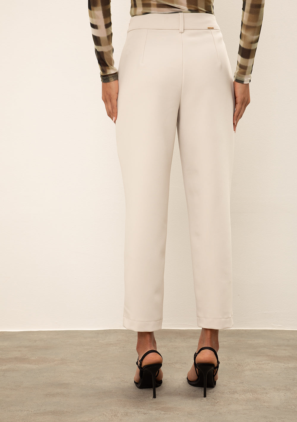 Pantalón Slim Tiro Alto